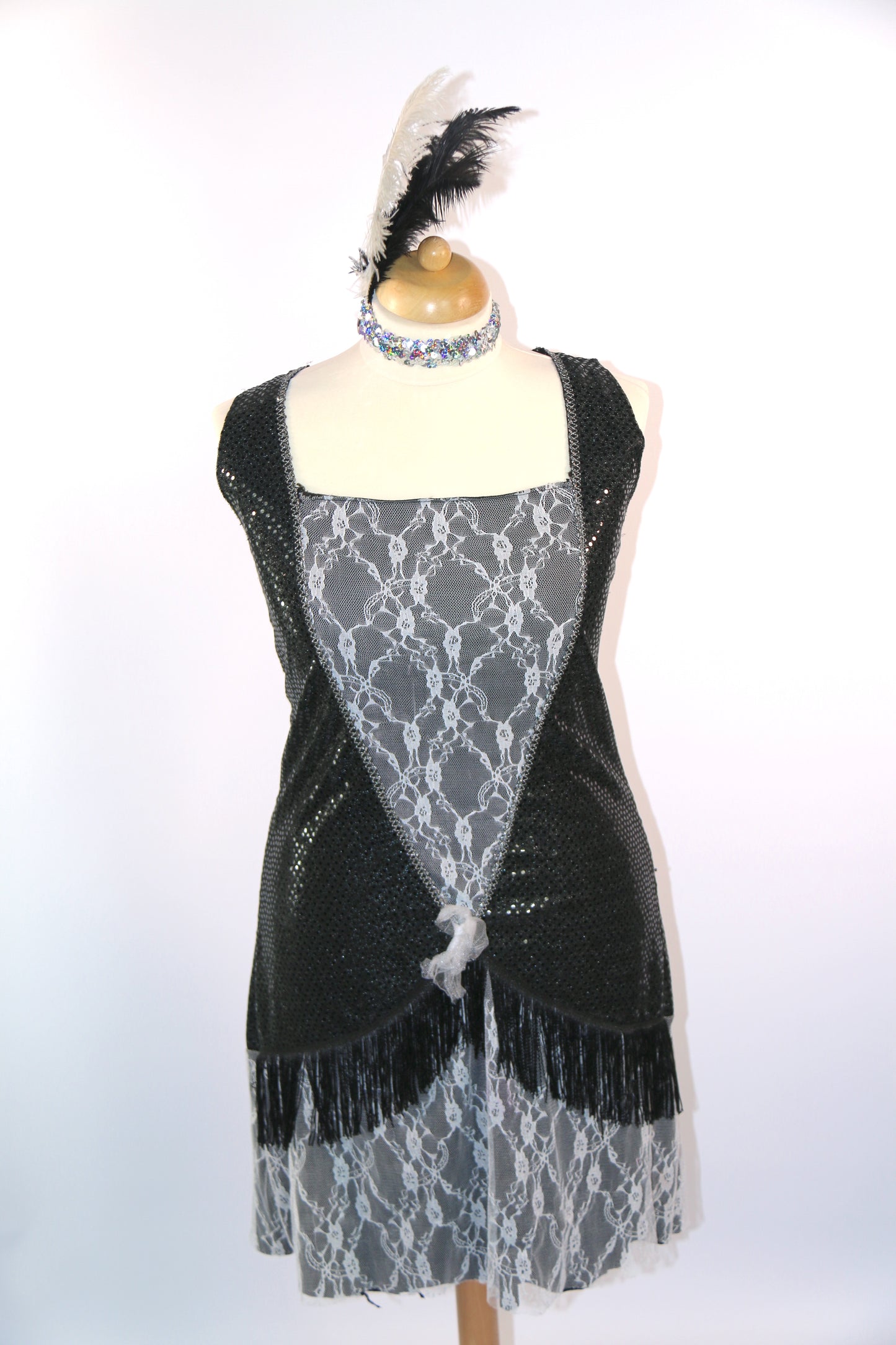 Black Dropped Waist 20S Dress