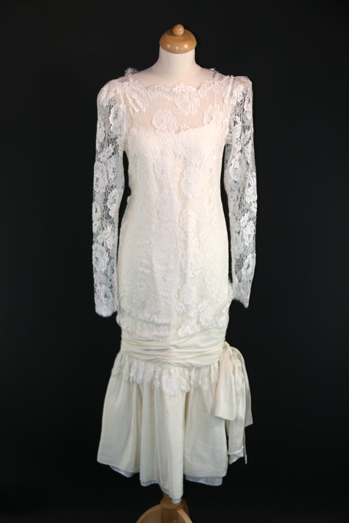 Vintage Cream Wedding Dress