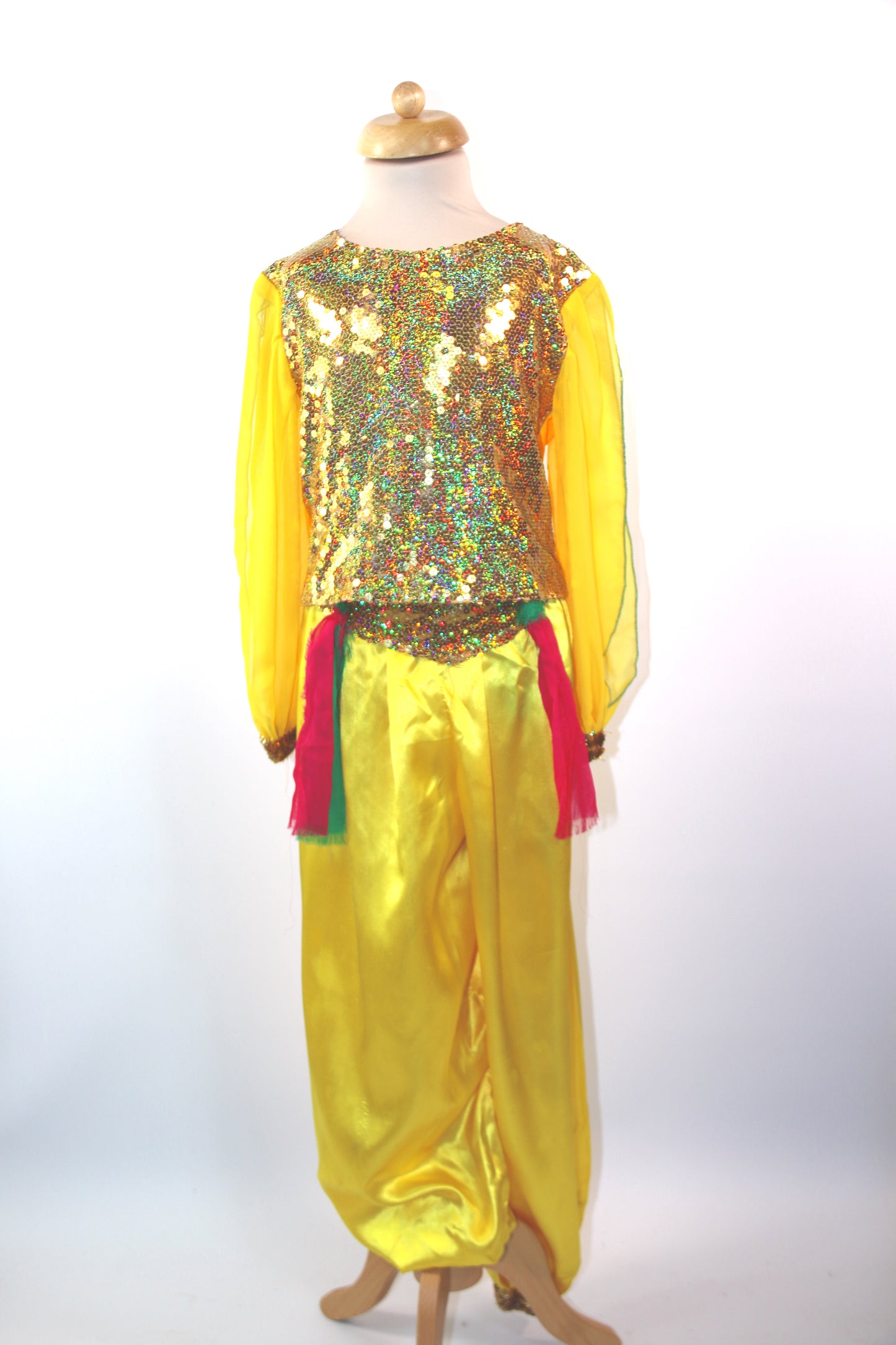 Multi deluxe arabian two piece