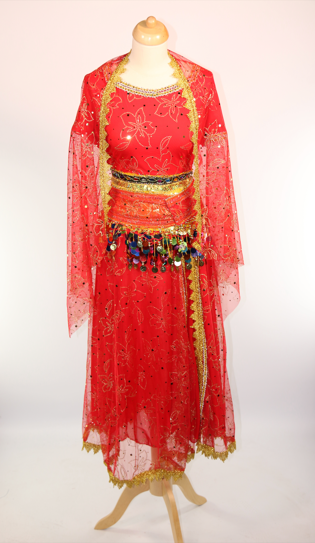 Red Arabian Four Piece