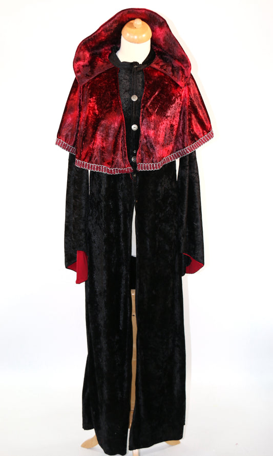 Black Wine Dracula Tunic With Cape