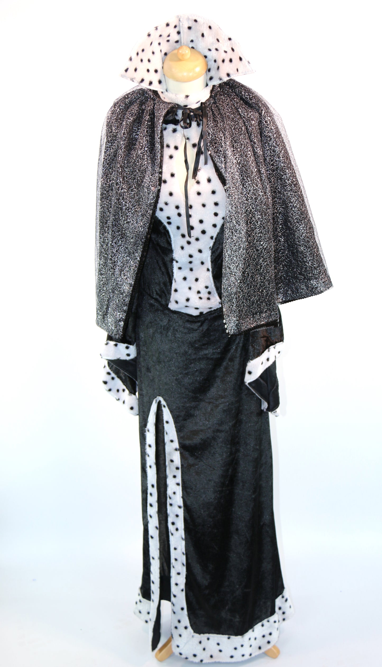 Black Silver Short Cape